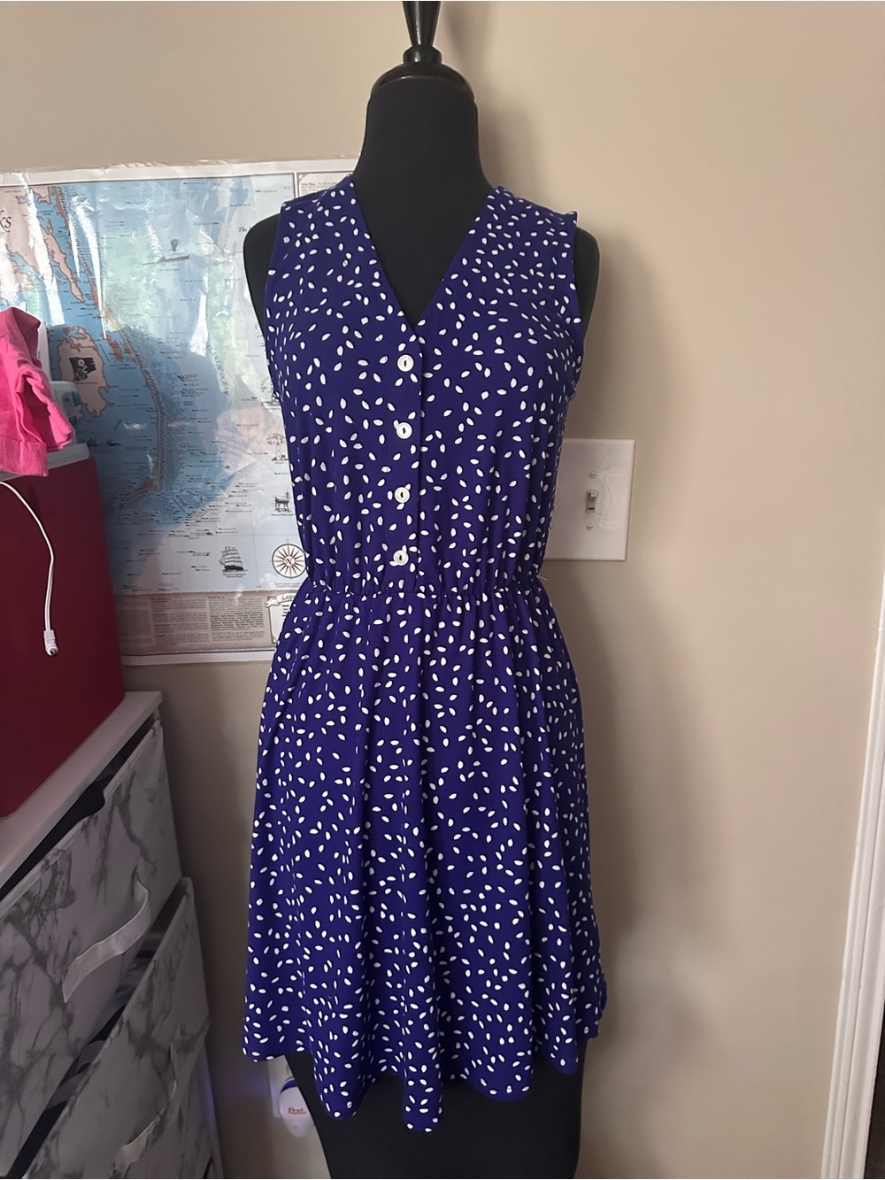 French Grey Sleeveless Royal Blue Dot-Print Button-Front Dress